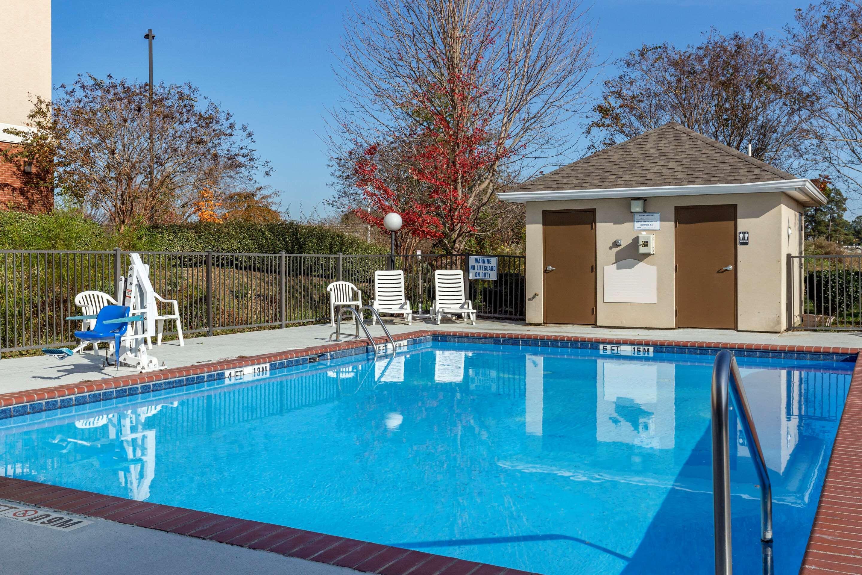 Comfort Inn Smithfield Near I-95 Ngoại thất bức ảnh